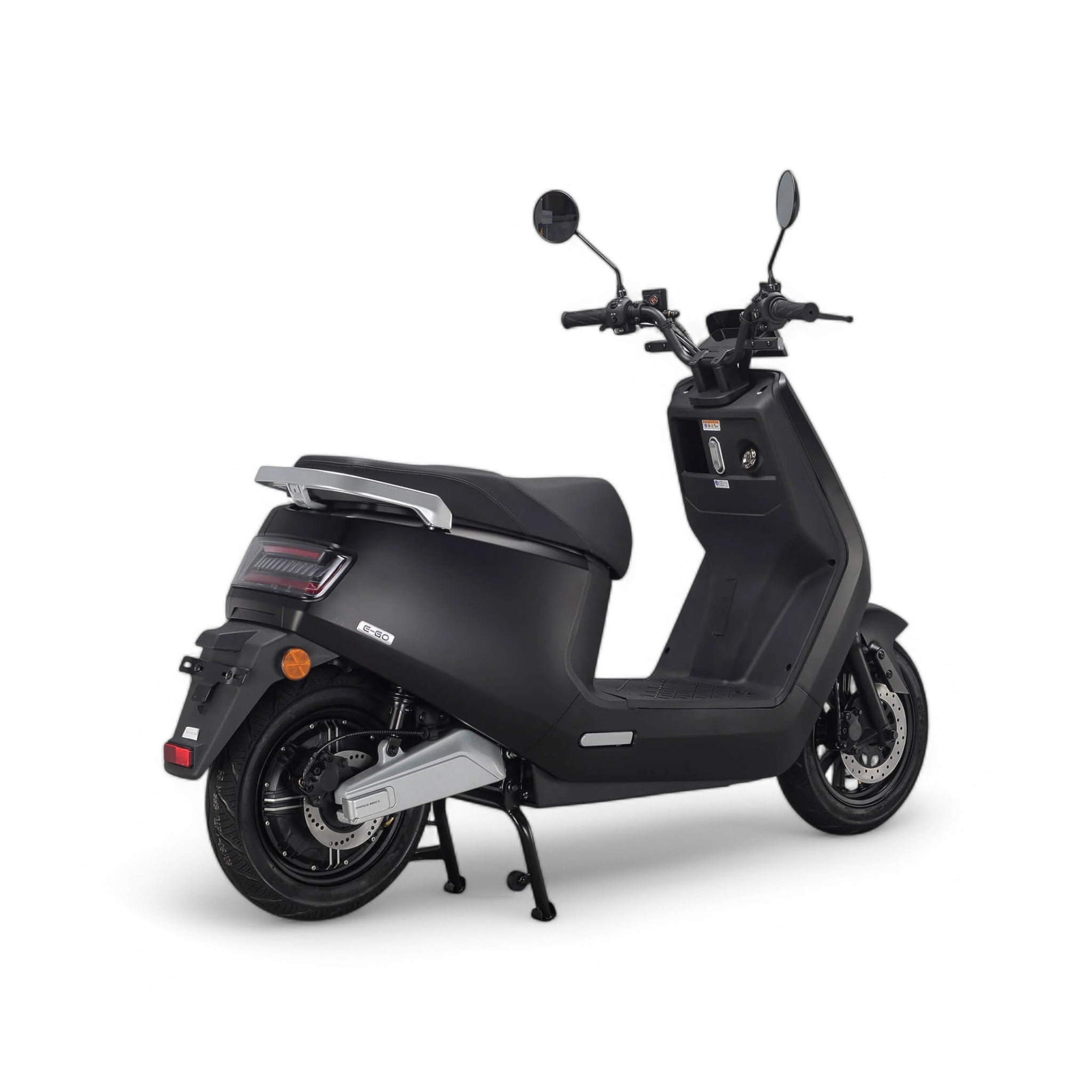 IVA E-GO S8 Matzwart