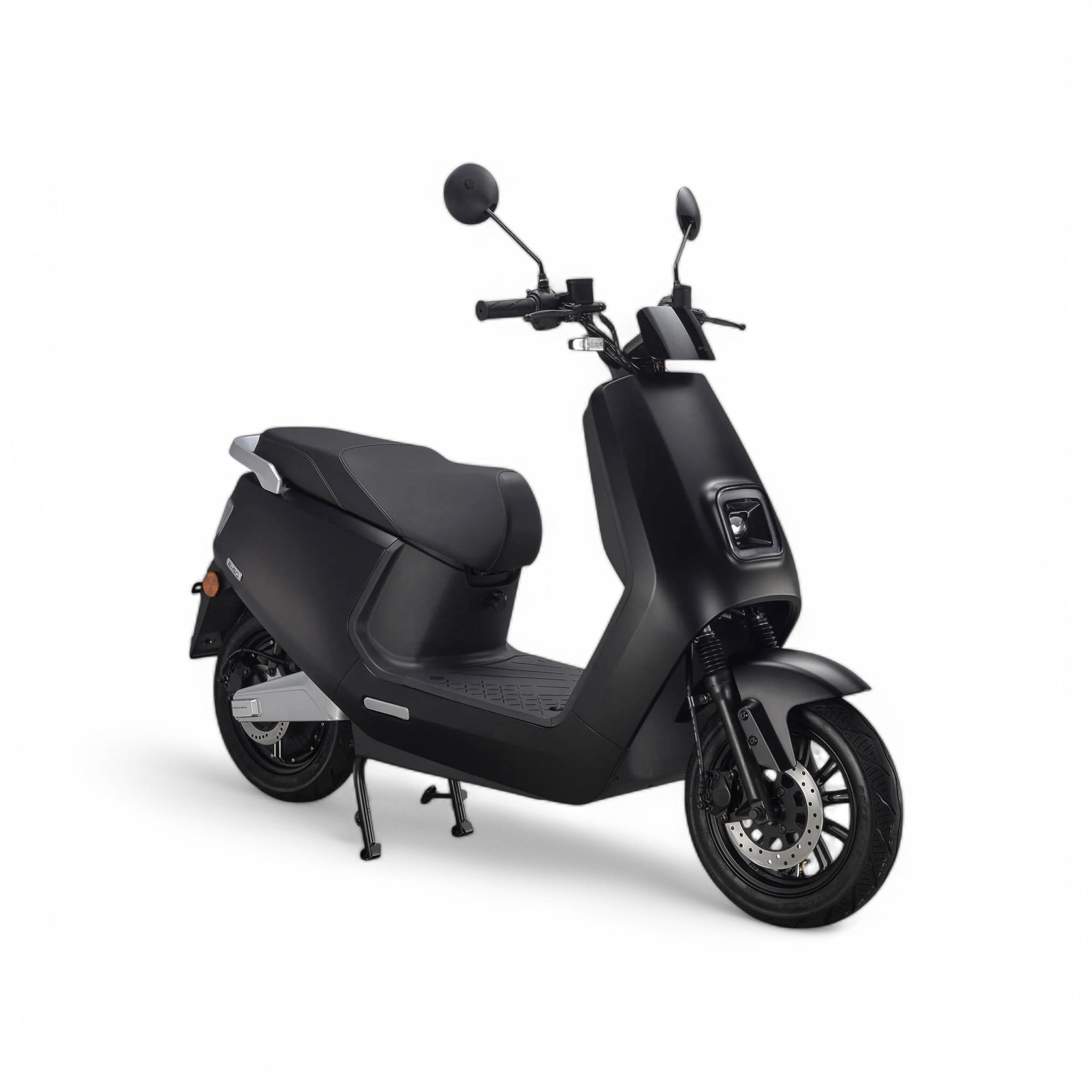 IVA E-GO S8 Matzwart